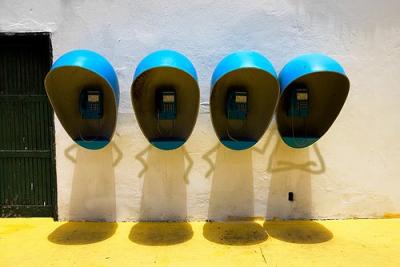 telefon_invasion
