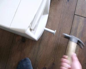 usbsticknagel.jpg